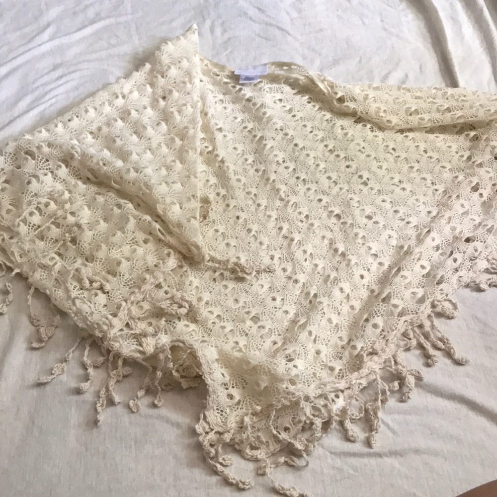 NY&C poncho
